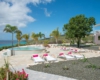 Klein zwembad op het Coral Estate Luxury Resort